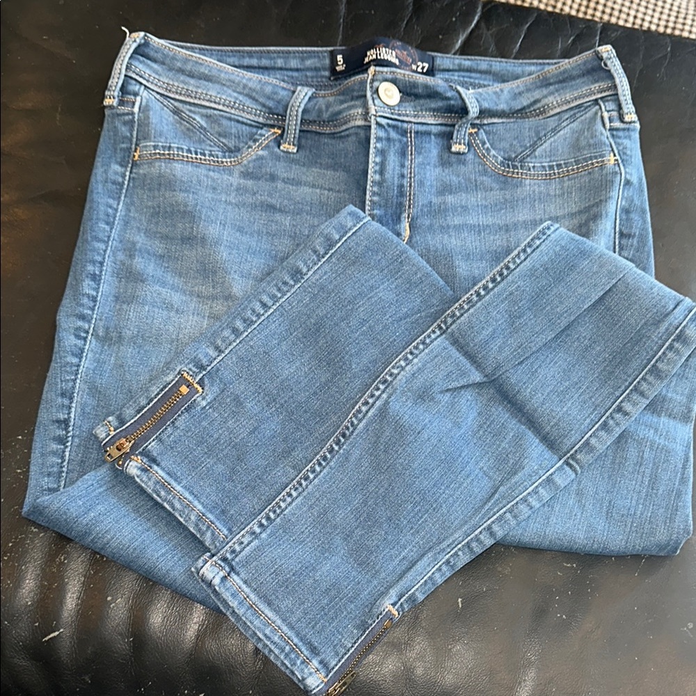 Hollister Blue Jeggings with Comfortable Stretch and Ankle Zippers